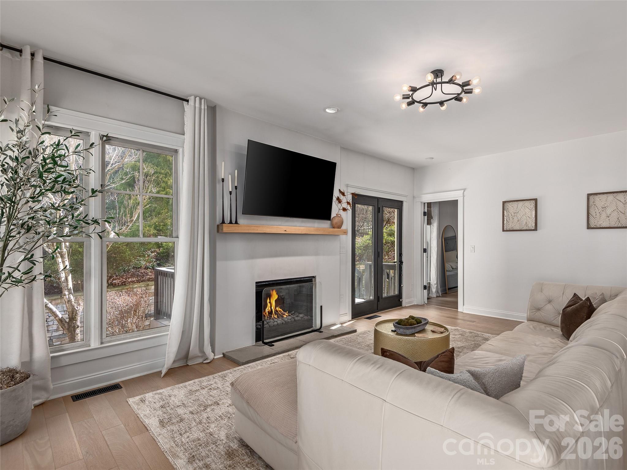 35 White Ash Drive Asheville NC 28803