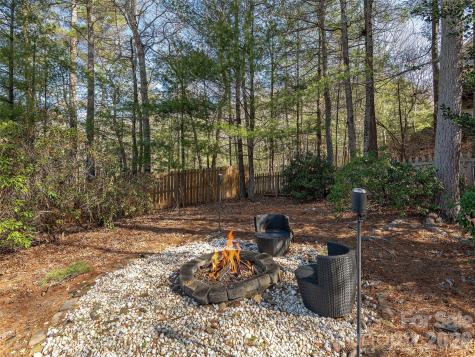 35 White Ash Drive Asheville NC 28803