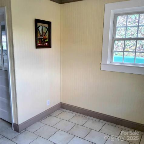 1294 Cane Creek Road Bakersville NC 28705