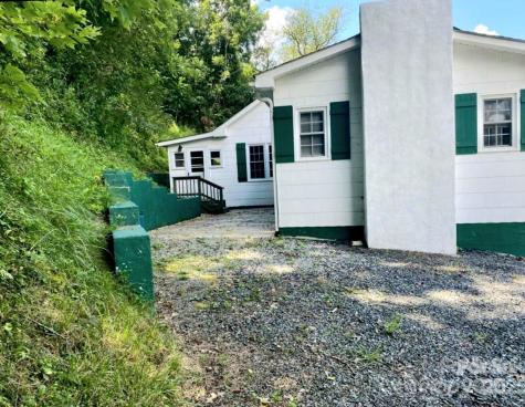 1294 Cane Creek Road Bakersville NC 28705