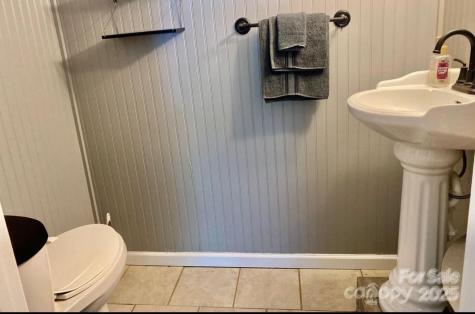 1294 Cane Creek Road Bakersville NC 28705