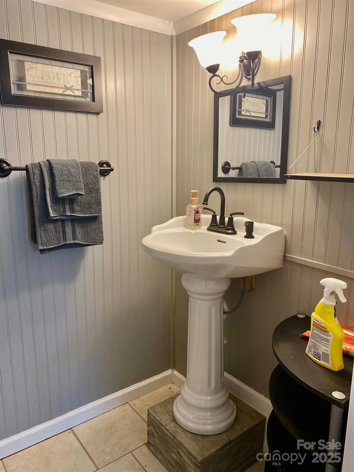 1294 Cane Creek Road Bakersville NC 28705