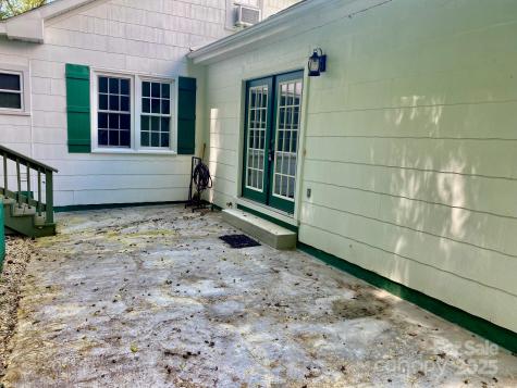 1294 Cane Creek Road Bakersville NC 28705