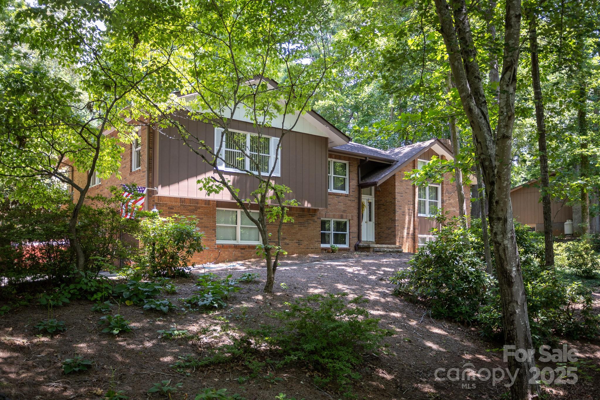 15 Cedar Trail Asheville NC 28803
