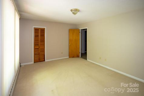 15 Cedar Trail Asheville NC 28803