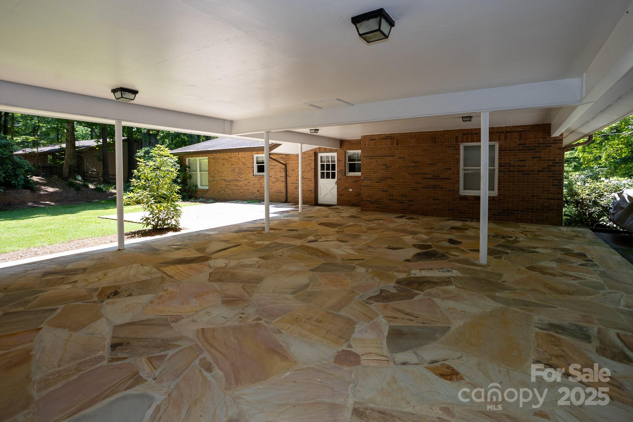 15 Cedar Trail Asheville NC 28803