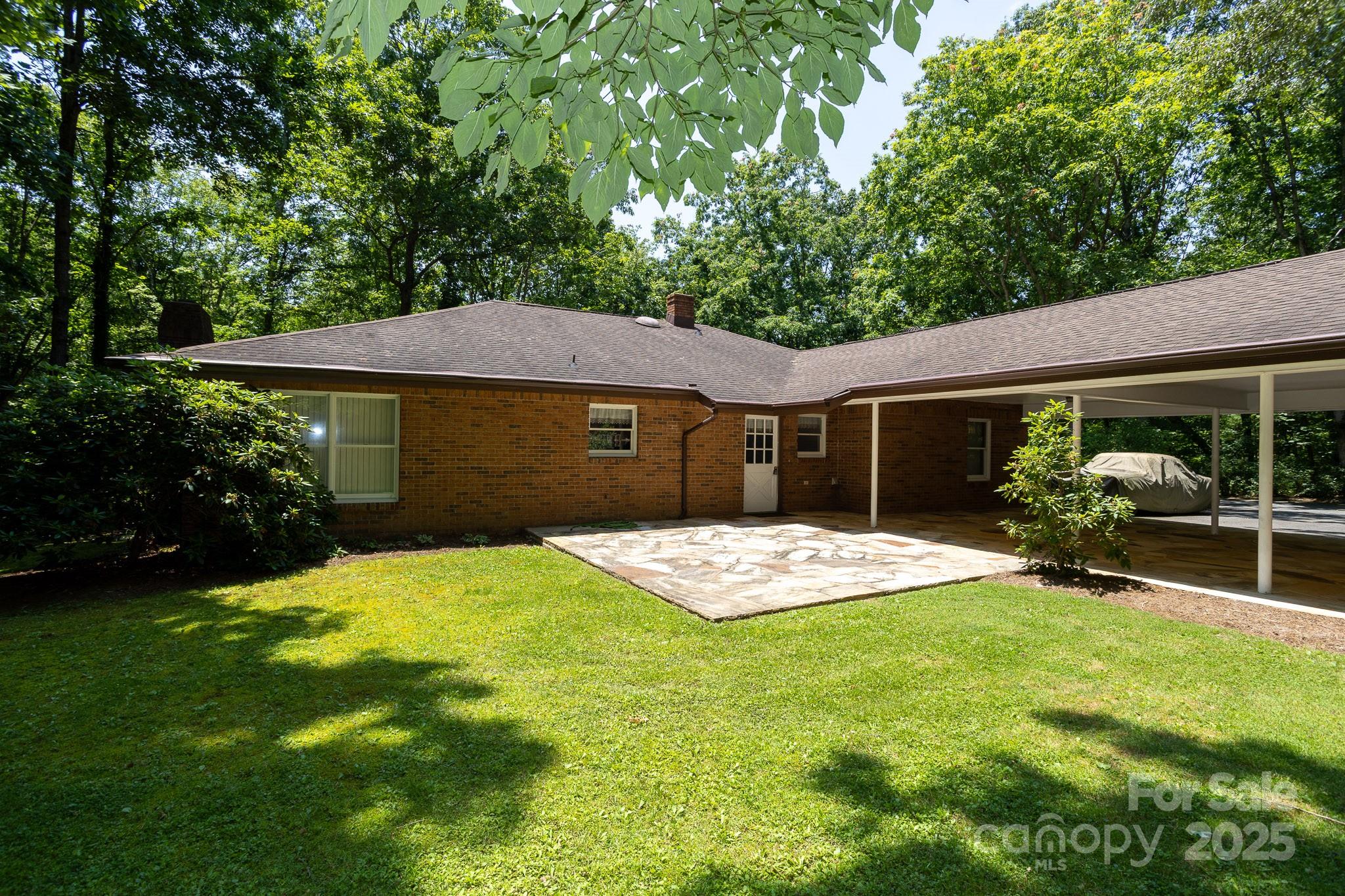 15 Cedar Trail Asheville NC 28803