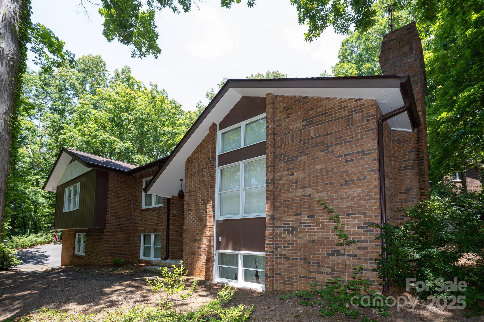 15 Cedar Trail Asheville NC 28803