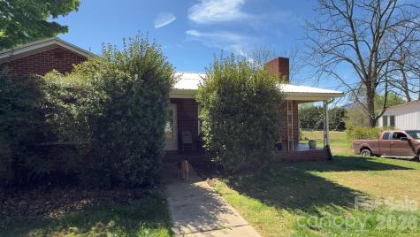 1582 Dutch Cove Road Canton NC 28716