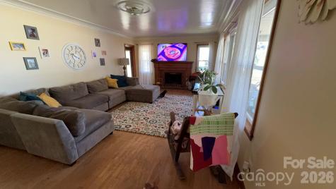 1582 Dutch Cove Road Canton NC 28716
