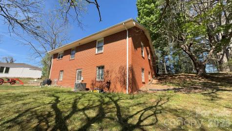 1582 Dutch Cove Road Canton NC 28716