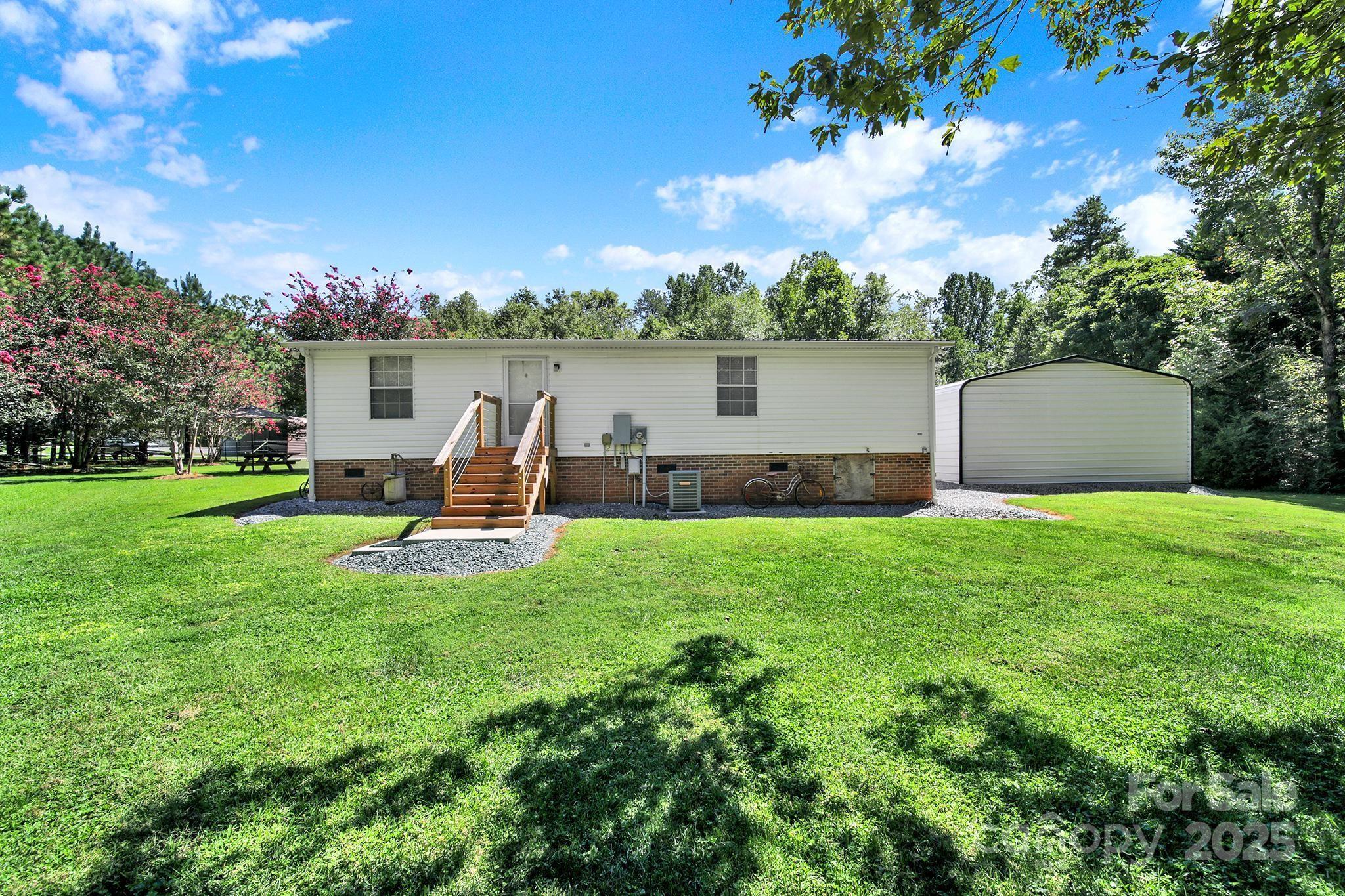1219 Neely Smith Lane Gastonia NC 28056