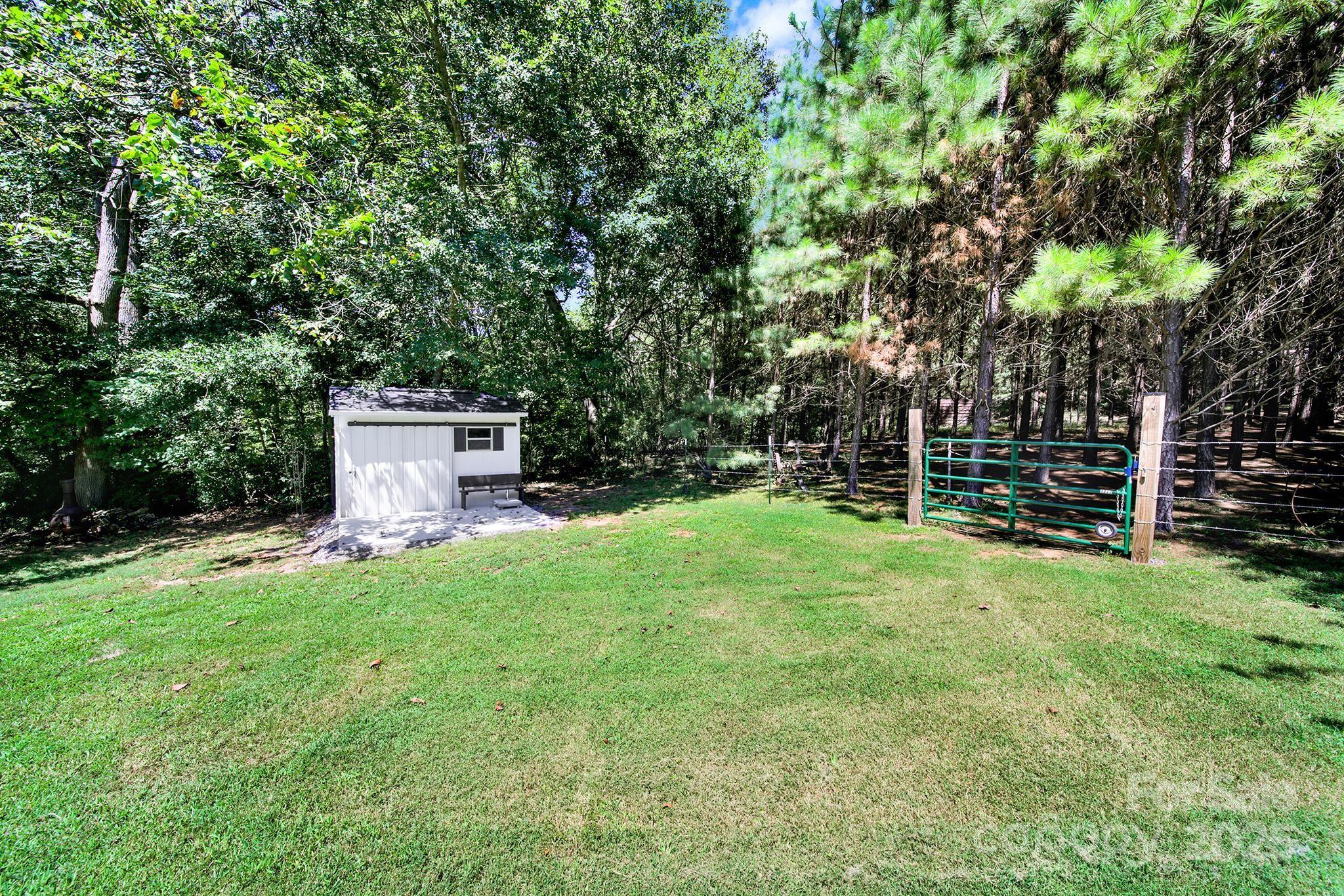 1219 Neely Smith Lane Gastonia NC 28056