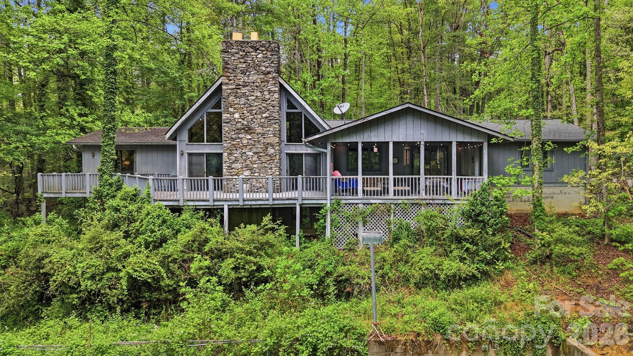 260 Tranquility Place Hendersonville NC 28739