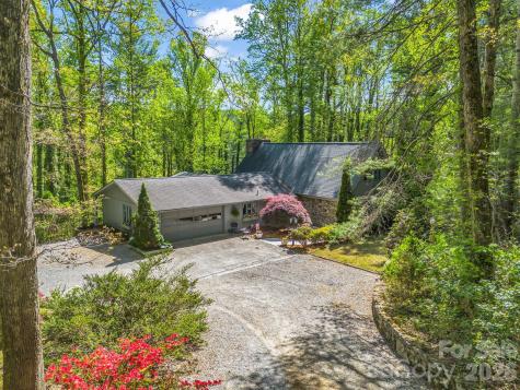 260 Tranquility Place Hendersonville NC 28739