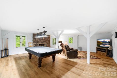 260 Tranquility Place Hendersonville NC 28739