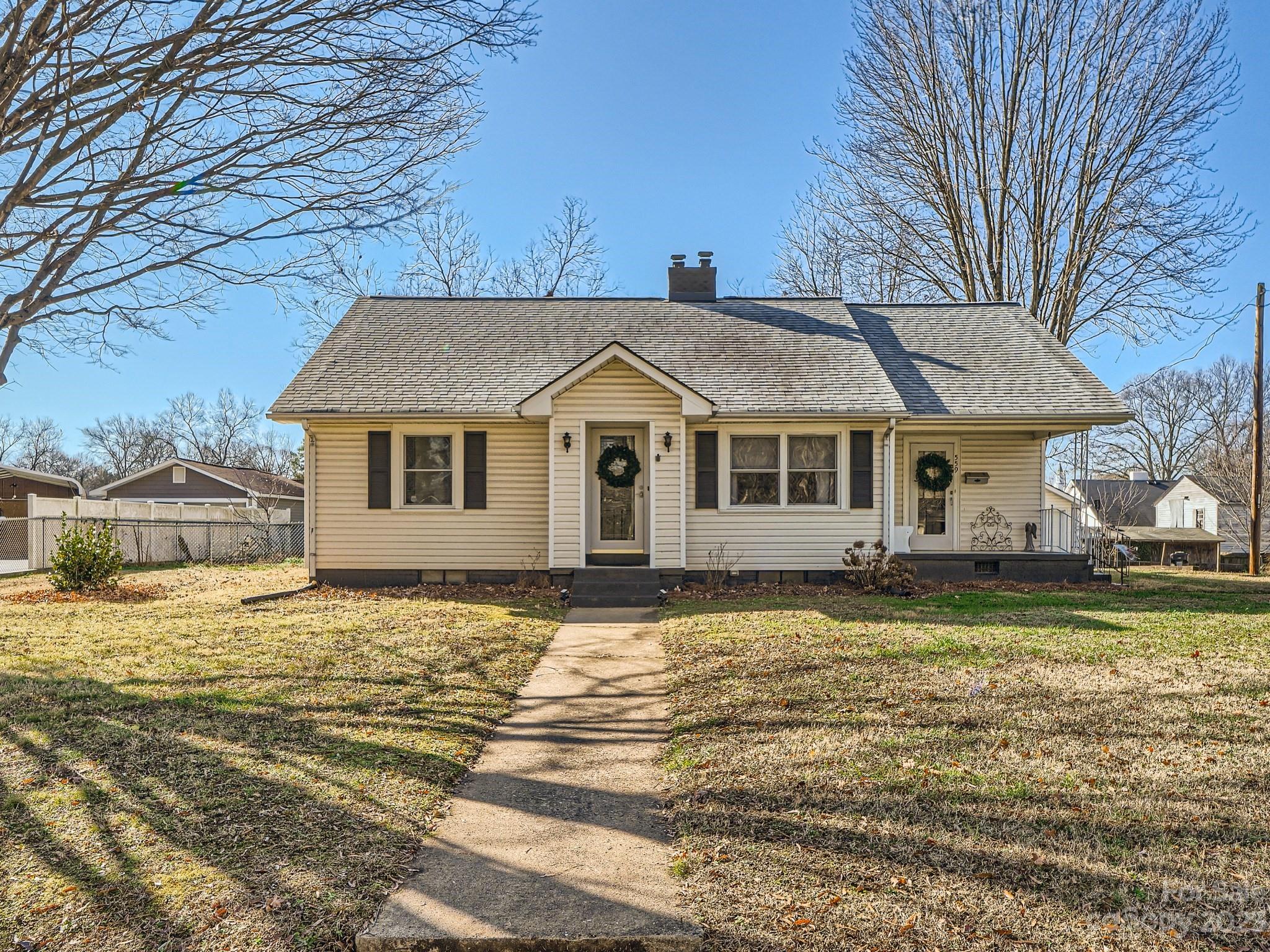 559 Englewood Street NE Concord NC 28025