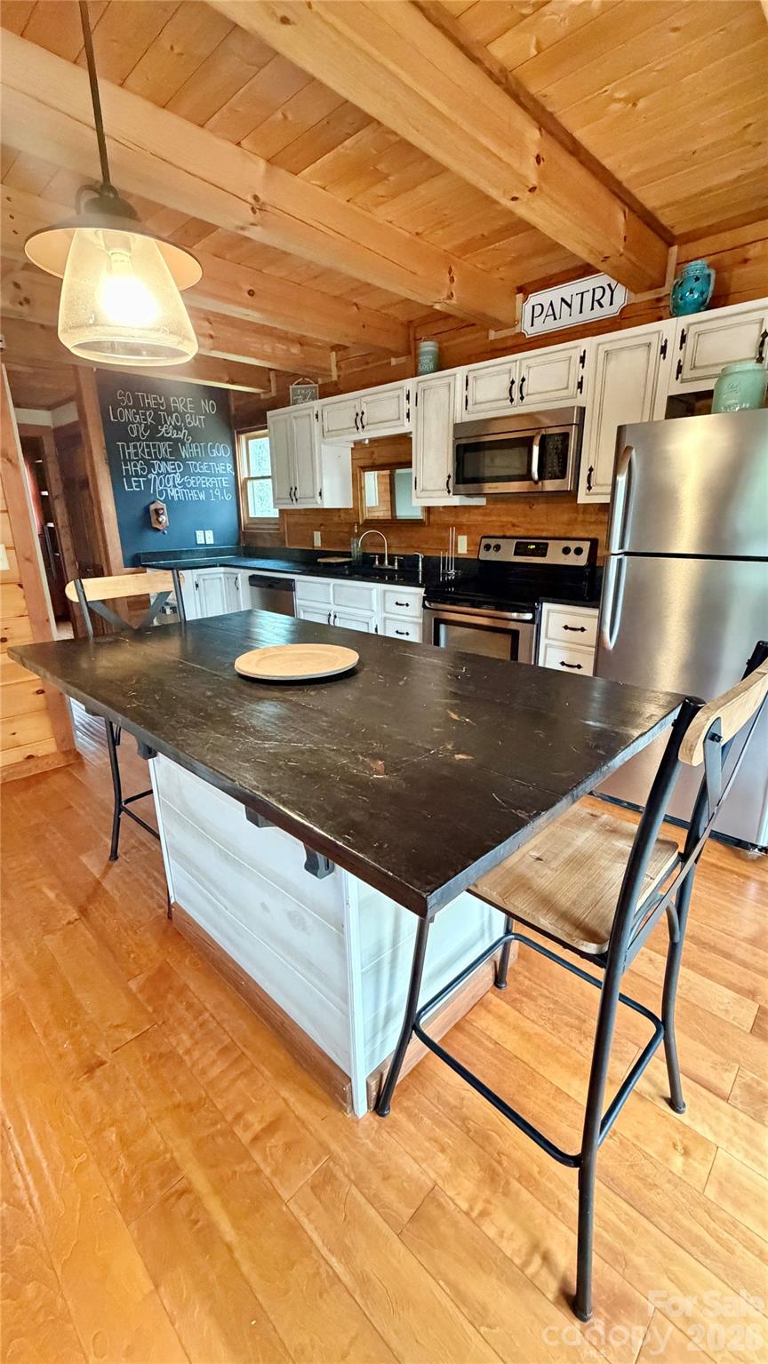 1142 Clearwater Parkway Rutherfordton NC 28139