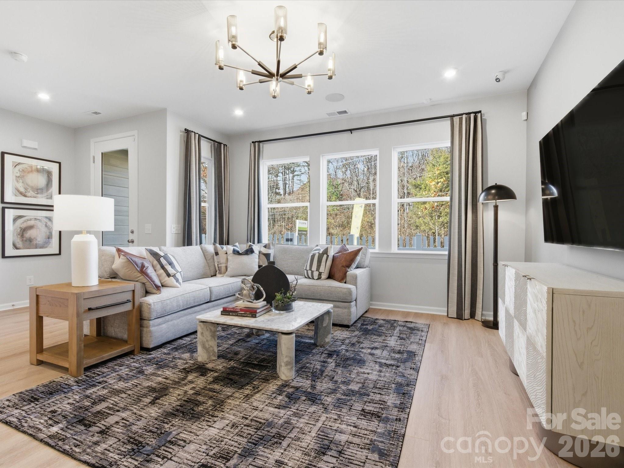 8418 Discovery Lane Charlotte NC 28216