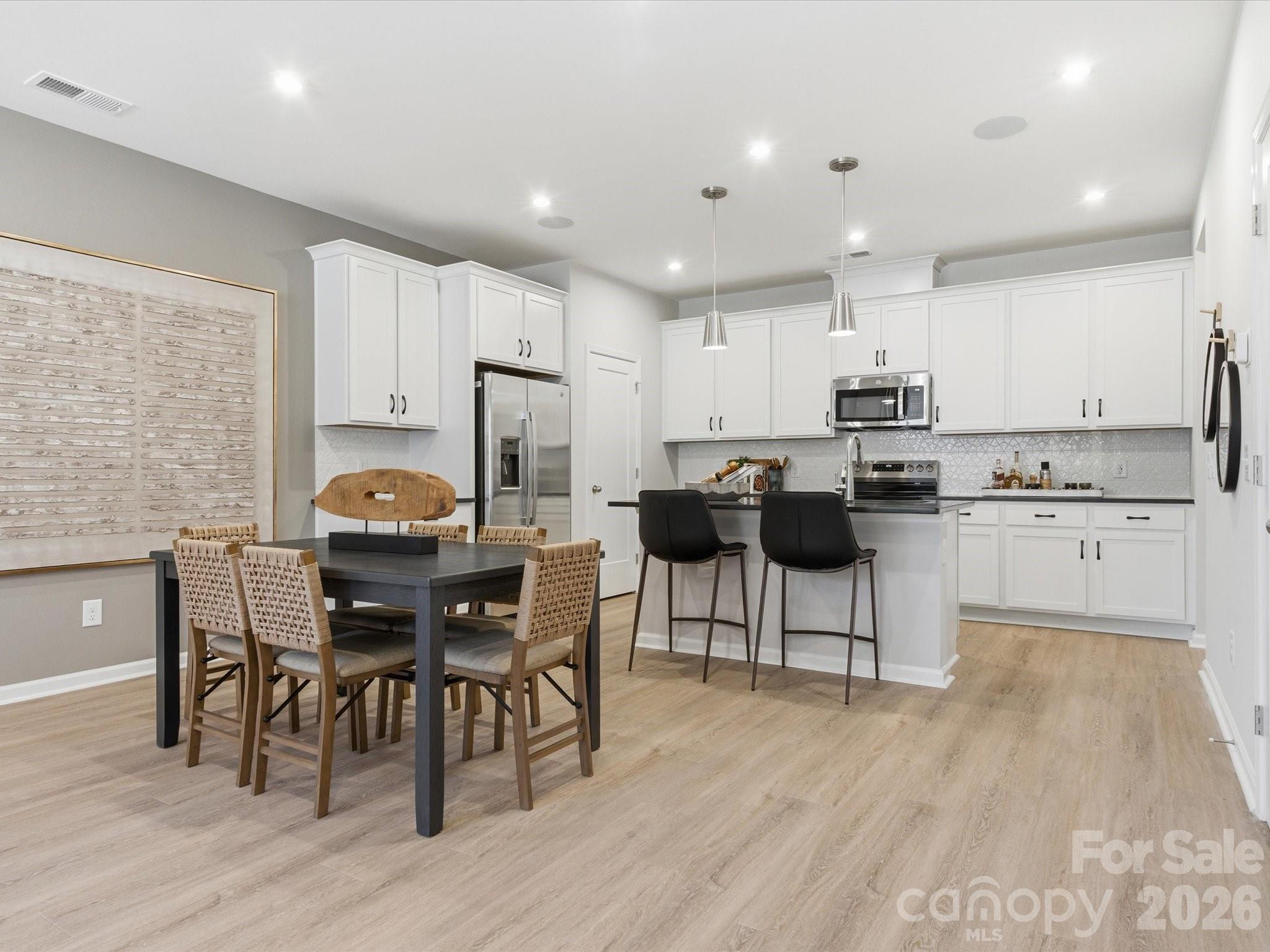 8418 Discovery Lane Charlotte NC 28216