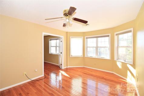 233 Ledbetter Road Arden NC 28704