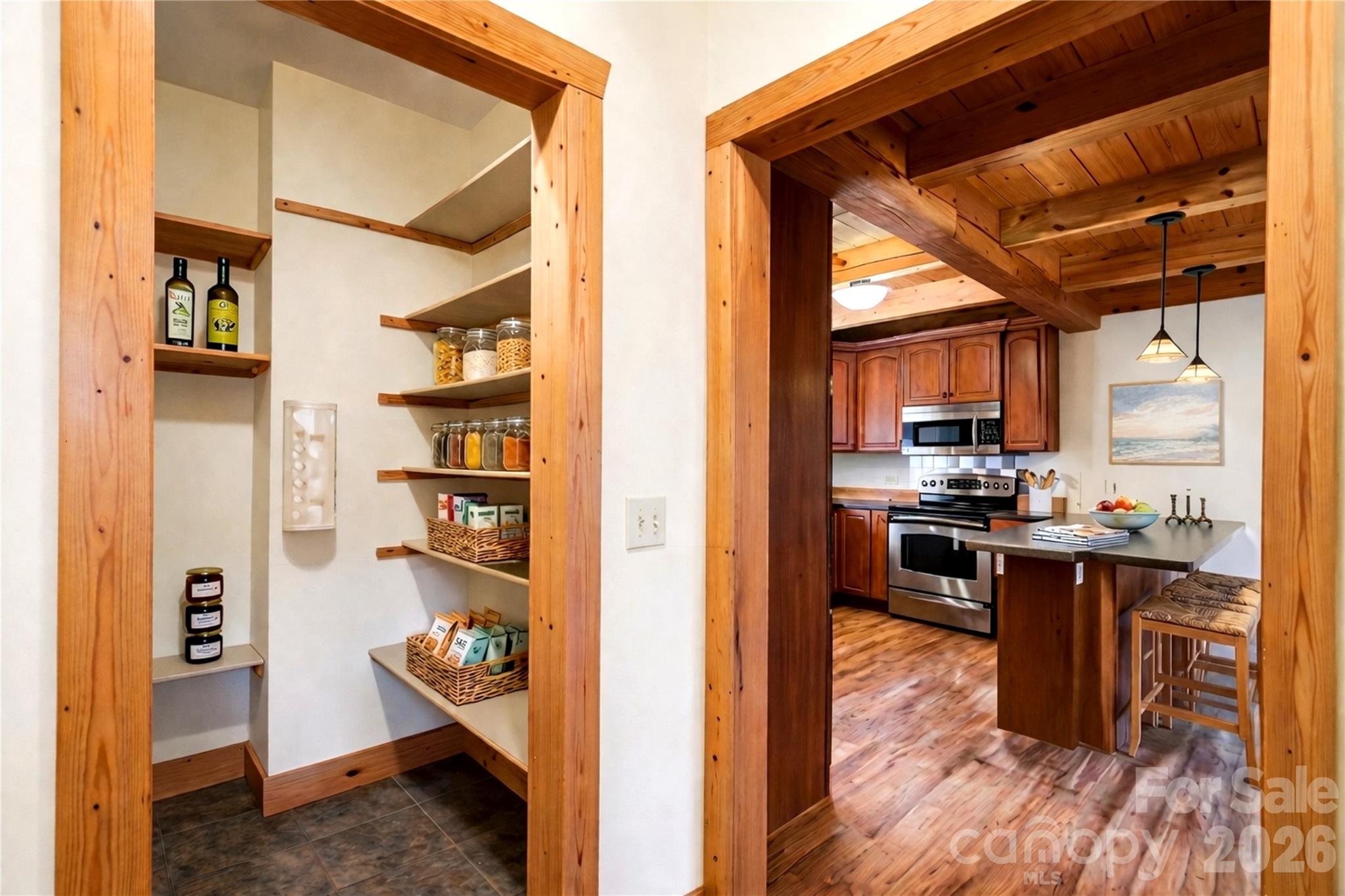 2320 Evans Road Hendersonville NC 28739