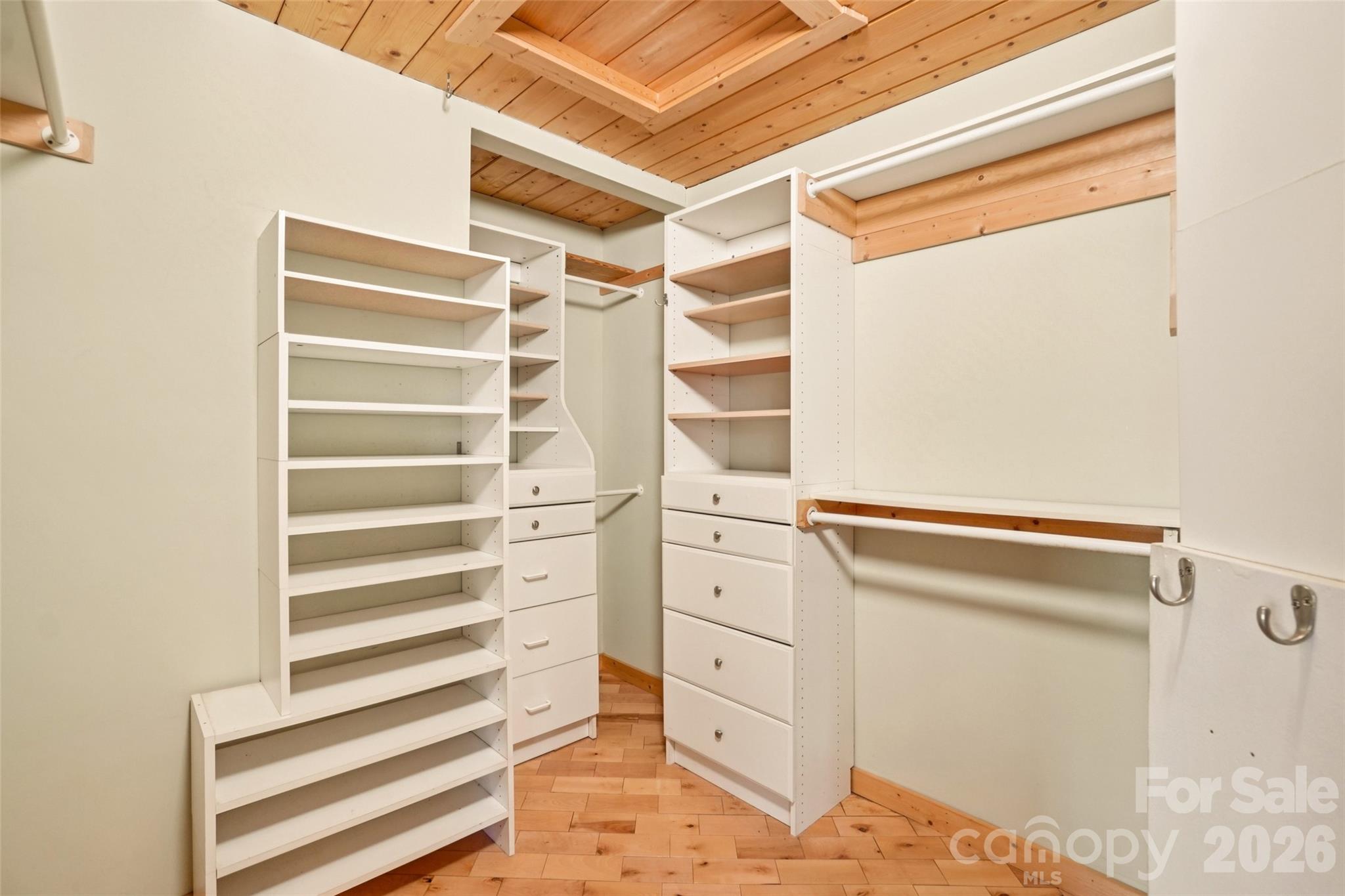 2320 Evans Road Hendersonville NC 28739
