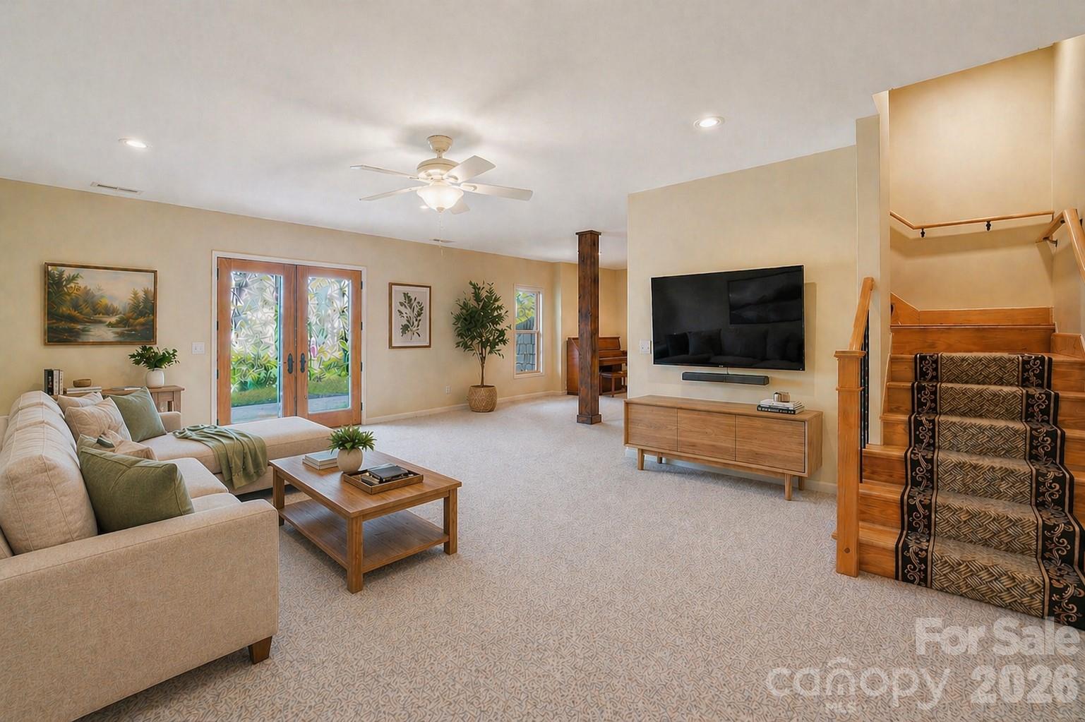 2320 Evans Road Hendersonville NC 28739