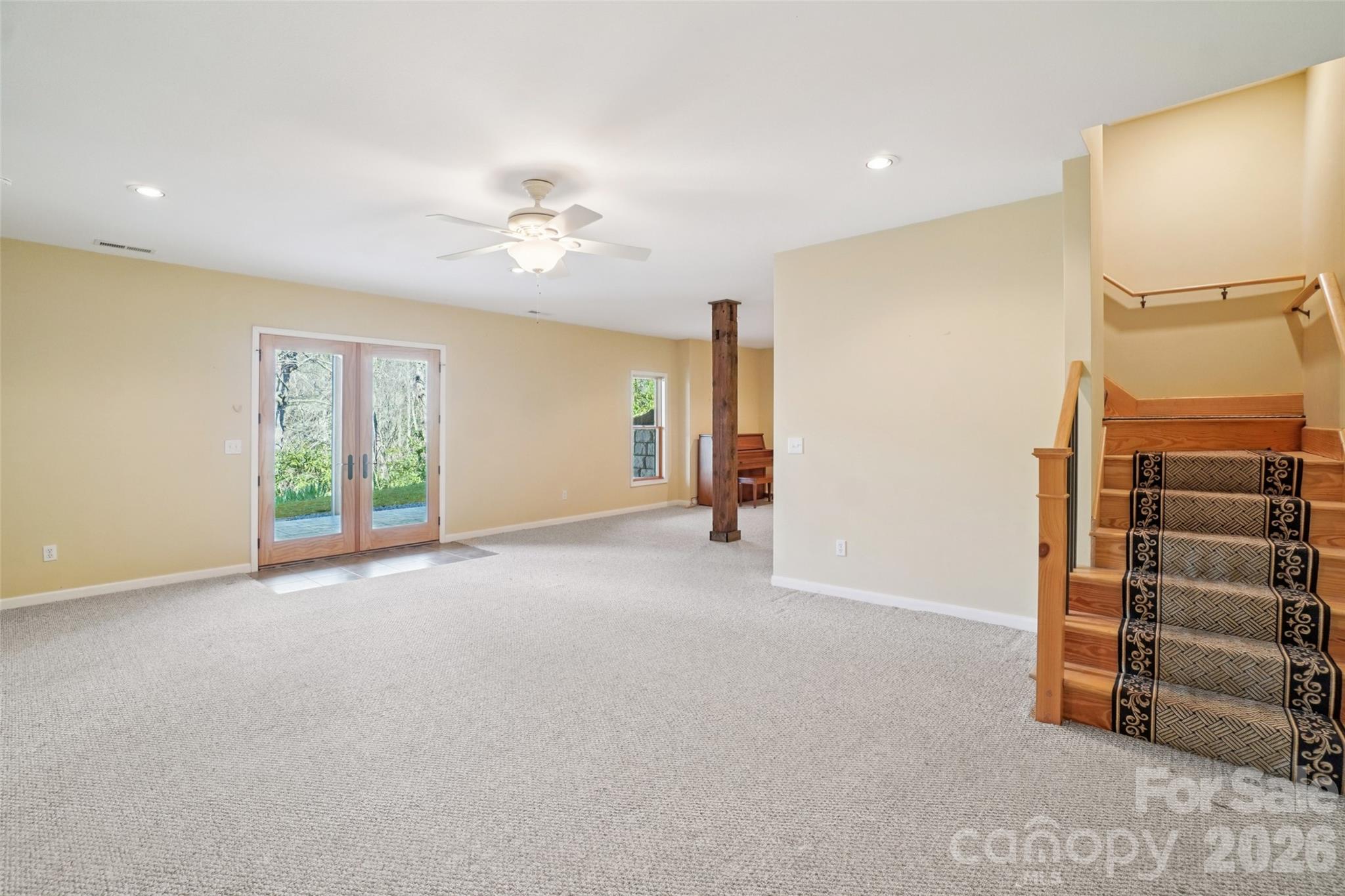 2320 Evans Road Hendersonville NC 28739