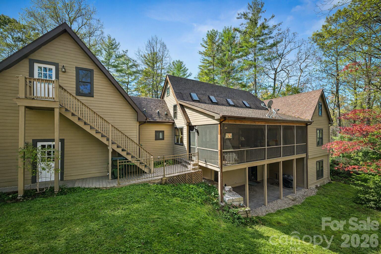 2320 Evans Road Hendersonville NC 28739