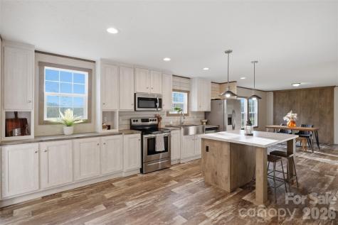 3958 Sulphur Springs Road Hiddenite NC 28636