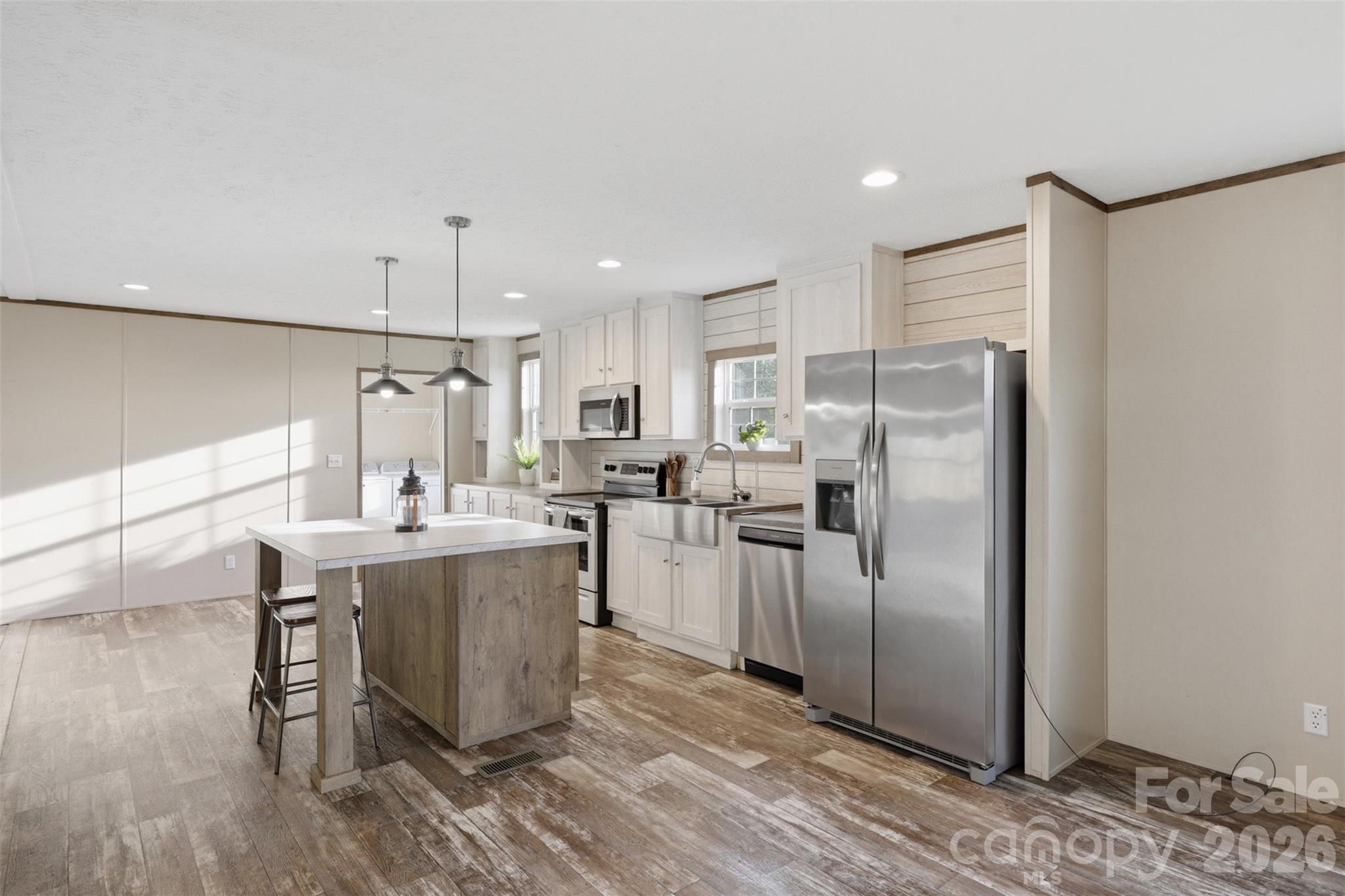 3958 Sulphur Springs Road Hiddenite NC 28636