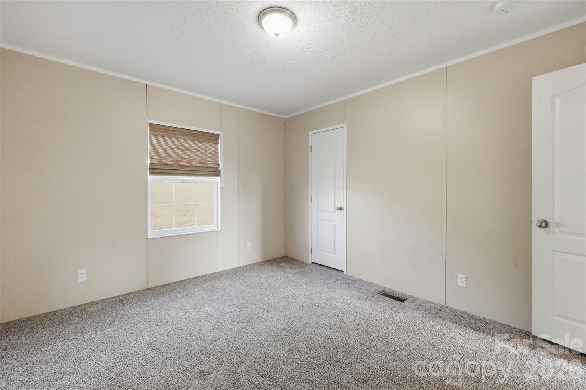 3958 Sulphur Springs Road Hiddenite NC 28636