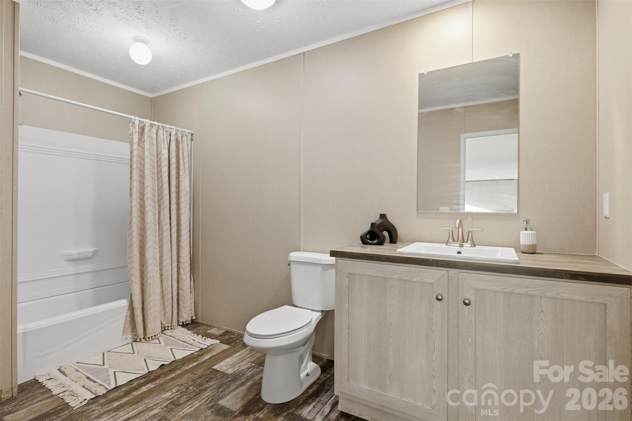 3958 Sulphur Springs Road Hiddenite NC 28636