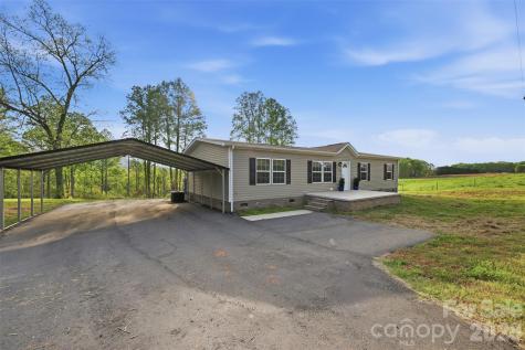3958 Sulphur Springs Road Hiddenite NC 28636