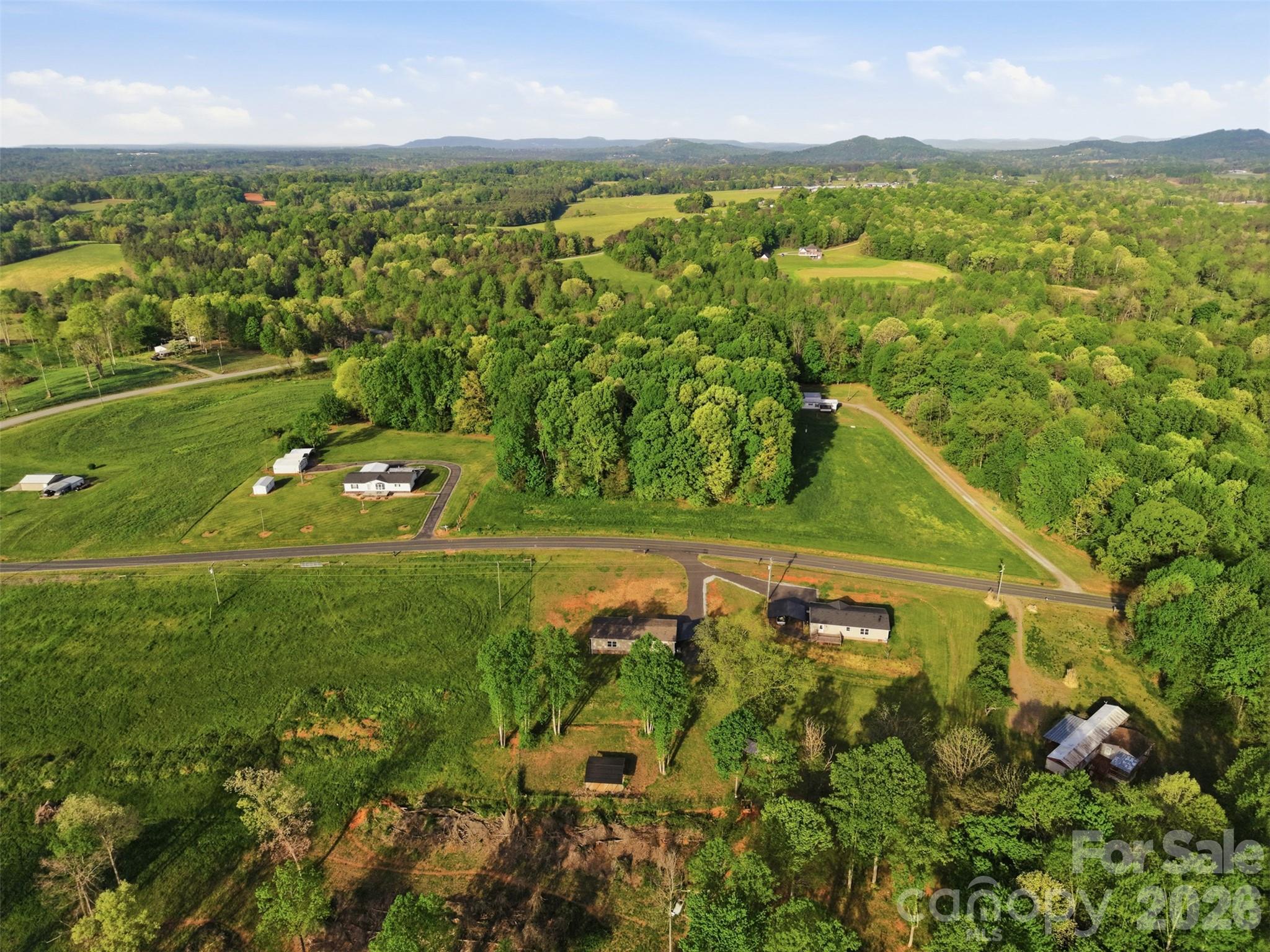 3958 Sulphur Springs Road Hiddenite NC 28636