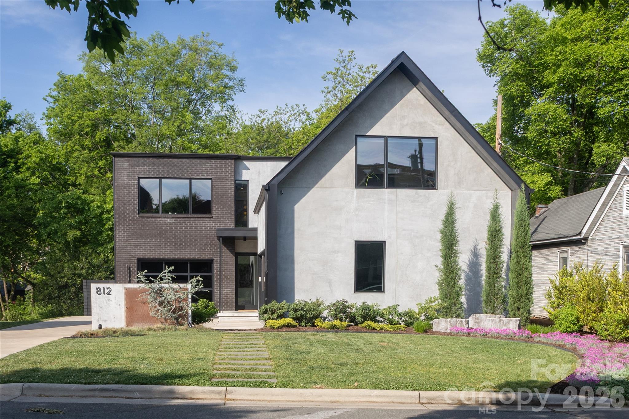 812 Herrin Avenue Charlotte NC 28205