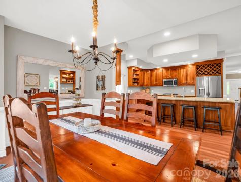 100 Perry Place Hendersonville NC 28739