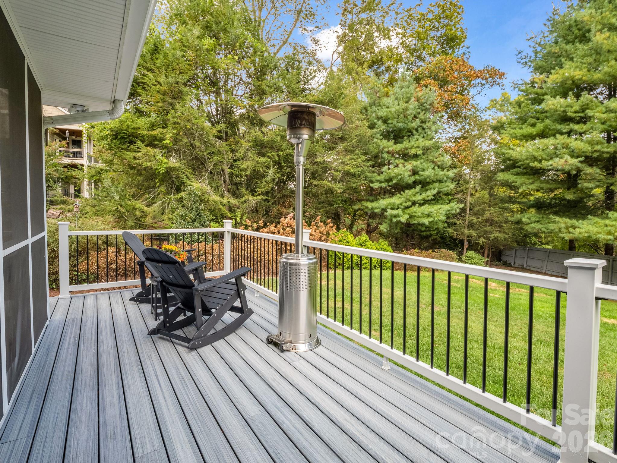 100 Perry Place Hendersonville NC 28739