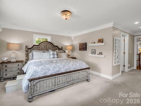 100 Perry Place Hendersonville NC 28739
