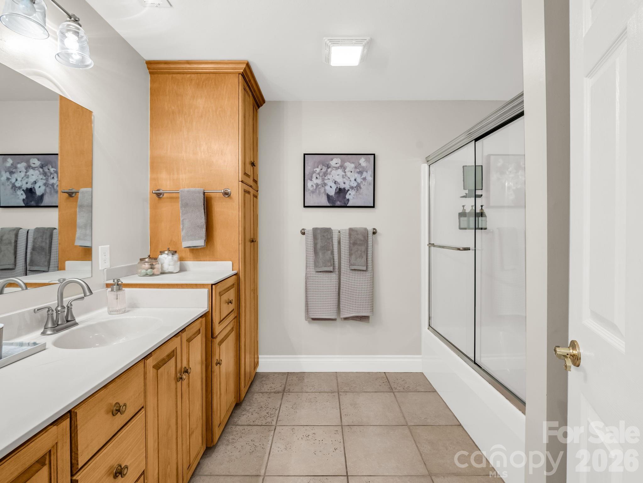 100 Perry Place Hendersonville NC 28739