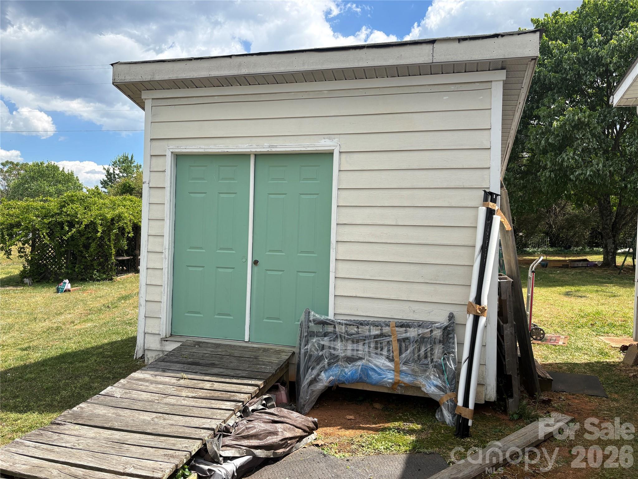 5507 Sandy Creek Court Newton NC 28658