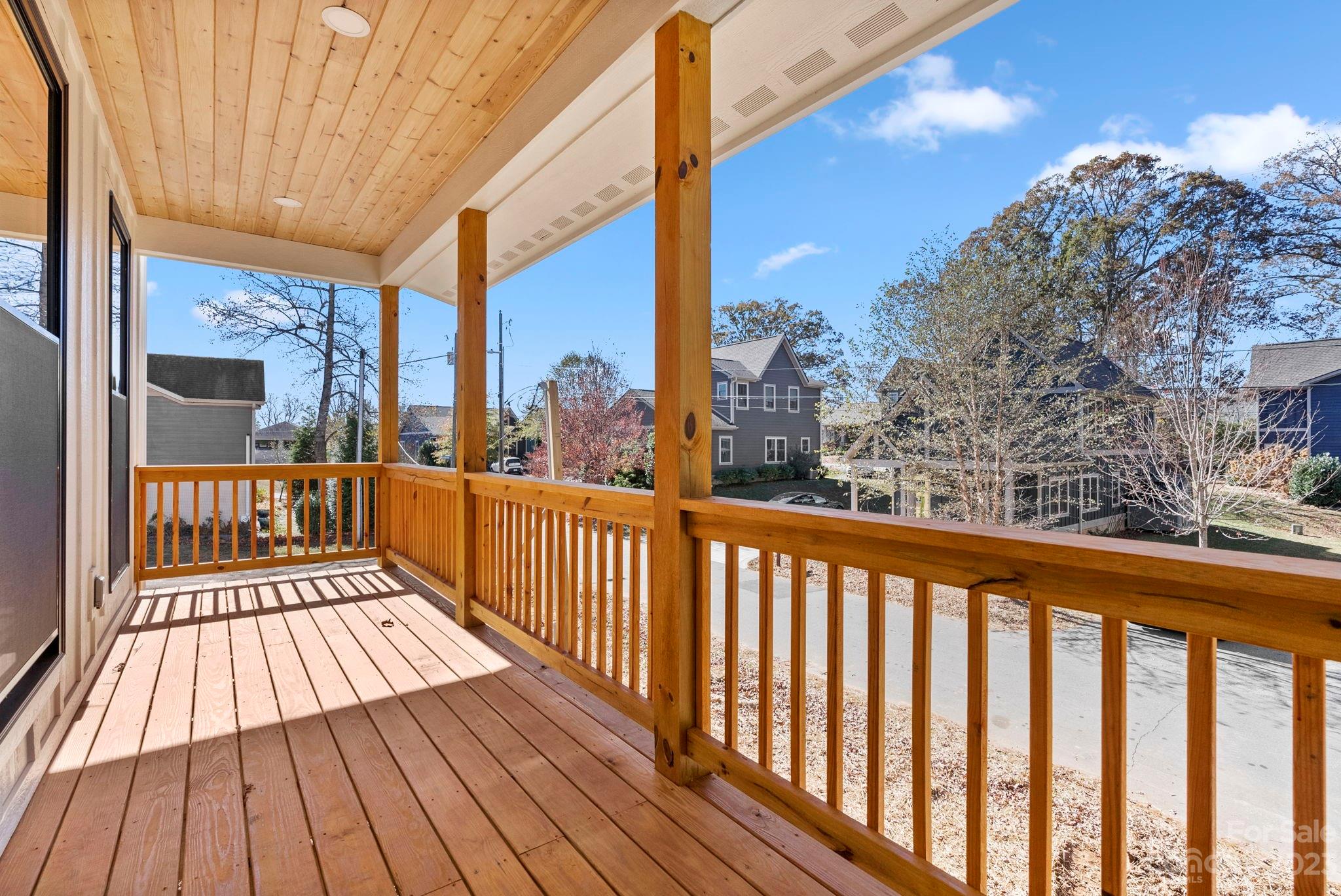 26 Crestview Street Asheville NC 28803