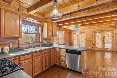 460 Cascades Parkway Nebo NC 28761