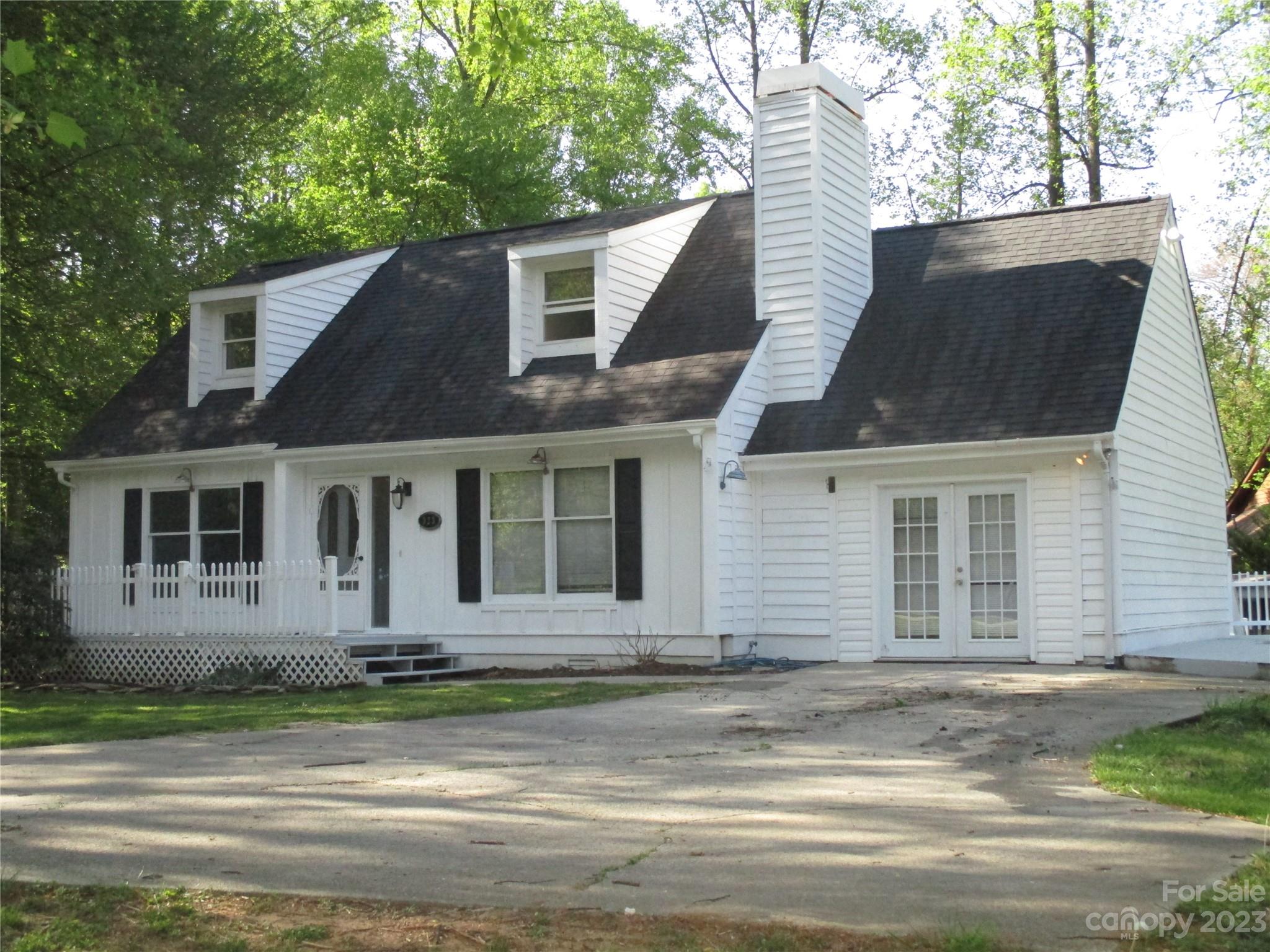 923 Fanning Bridge Road Fletcher NC 28732