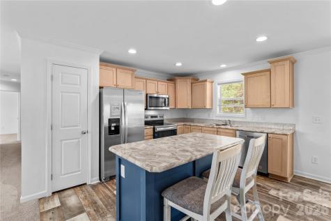 6028 Bridges Street Catawba NC 28609