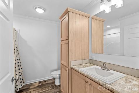 6028 Bridges Street Catawba NC 28609