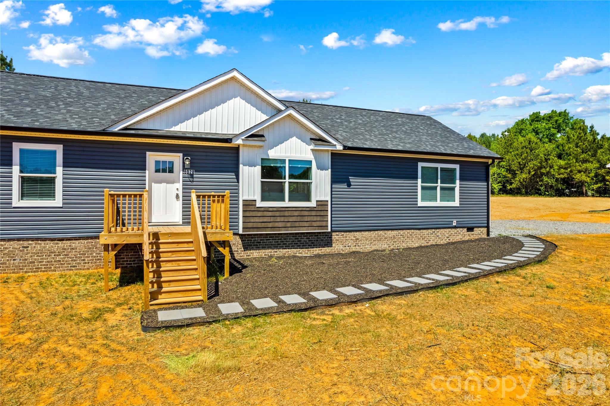 6028 Bridges Street Catawba NC 28609