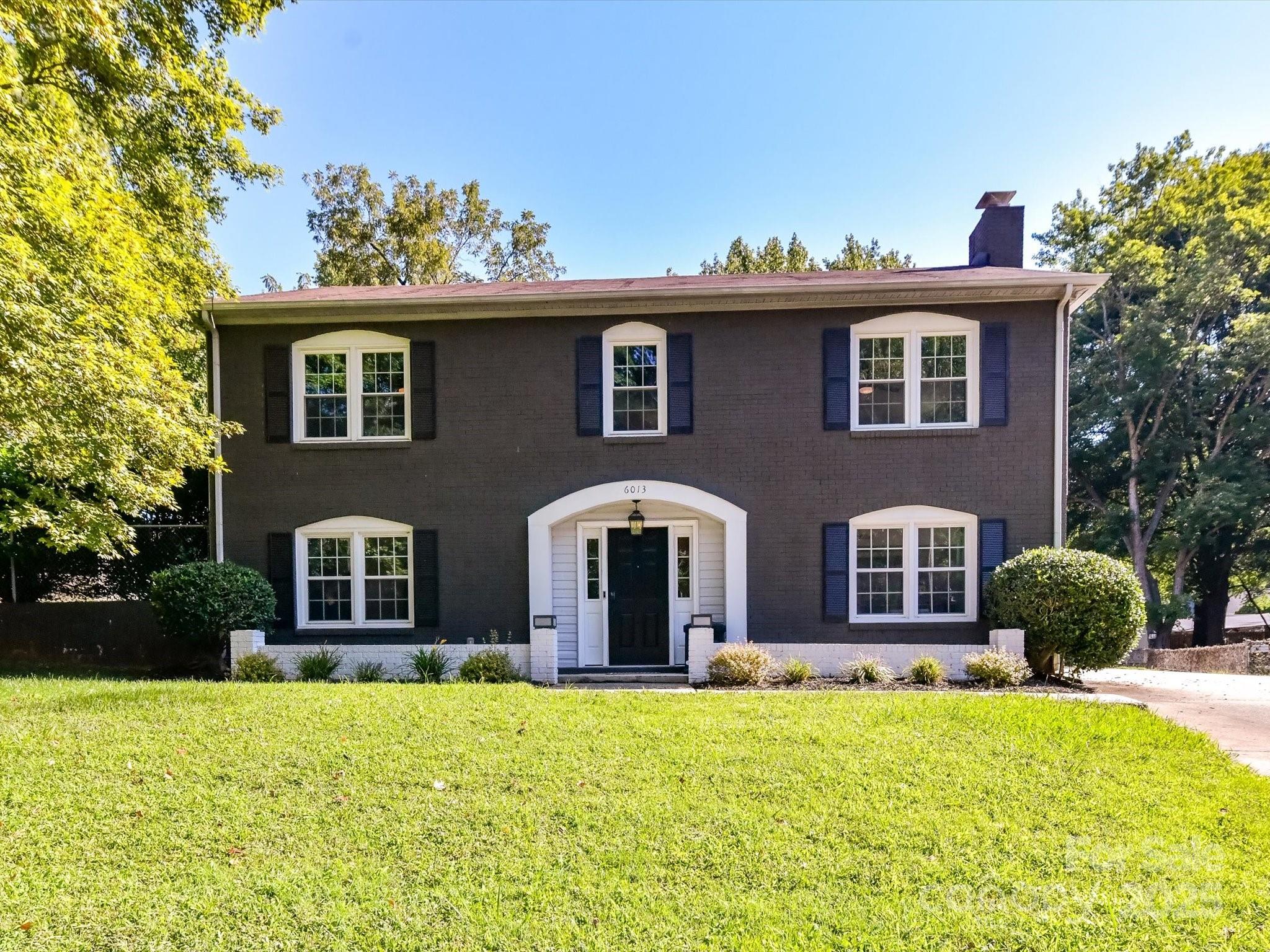6013 Ferndale Place Charlotte NC 28215