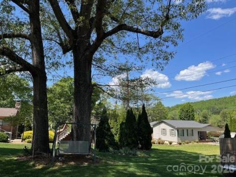 2303 Briarwood Street SW Lenoir NC 28645